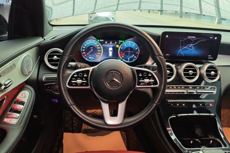 Used Mercedes-Benz GLC 2020 Facelift GLC 300 L 4MATIC Dynamic Edition Steering Wheel