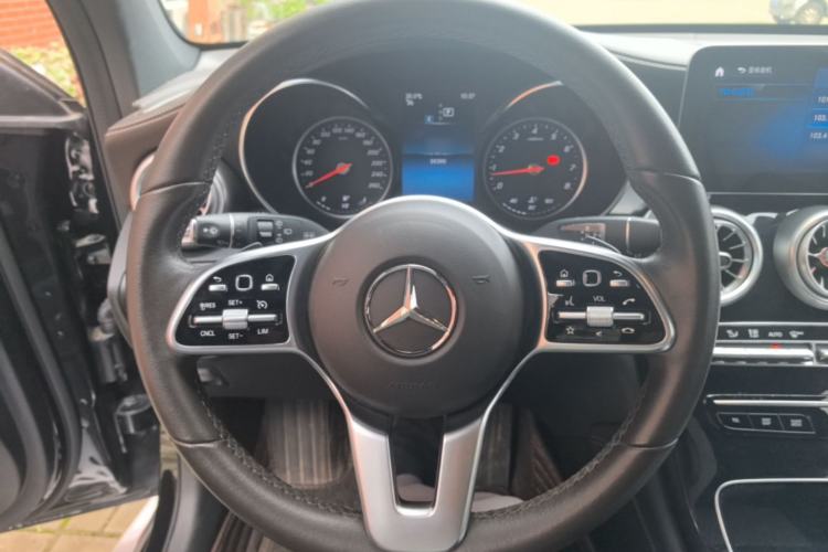 Used Mercedes-Benz GLC 2020 GLC 260 L 4MATIC Dynamic Model Steering Wheel