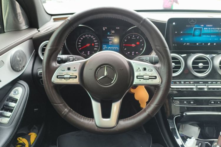 Used Mercedes-Benz GLC 2020 GLC 260 L 4MATIC Dynamic Model Steering Wheel
