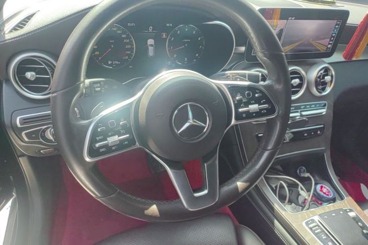 Used Mercedes-Benz GLC 2020 Facelift GLC 260 L 4MATIC Luxury Edition Steering Wheel
