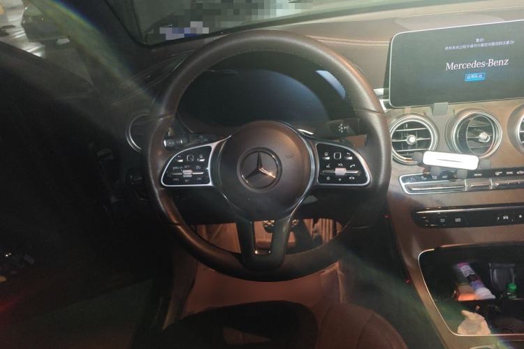 Used Mercedes-Benz GLC 2020 Facelift GLC 260 L 4MATIC Luxury Edition Steering Wheel