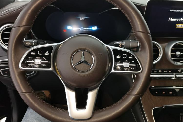 Used Mercedes-Benz GLC 2020 Facelift GLC 300 L 4MATIC Dynamic Edition Steering Wheel