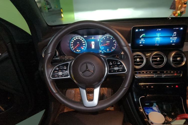 Used Mercedes-Benz GLC 2020 Facelifted GLC 260 L 4MATIC Dynamic Edition Steering Wheel