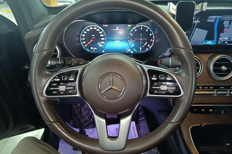 Used Mercedes-Benz GLC 2020 Facelift GLC 260 L 4MATIC Luxury Edition Steering Wheel