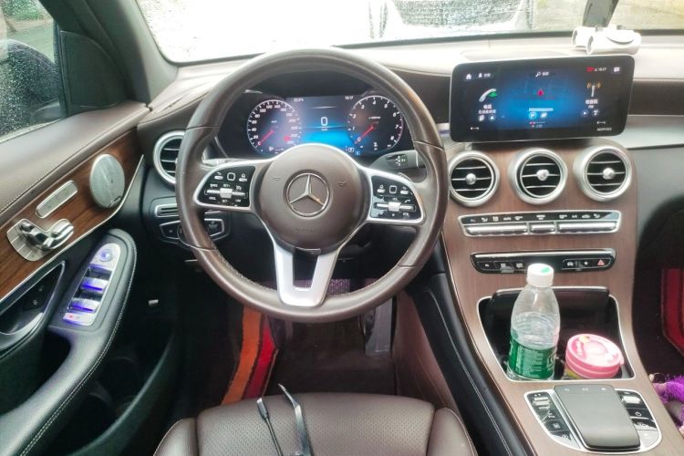 Used Mercedes-Benz GLC 2020 Facelift GLC 300 L 4MATIC Dynamic Edition Steering Wheel