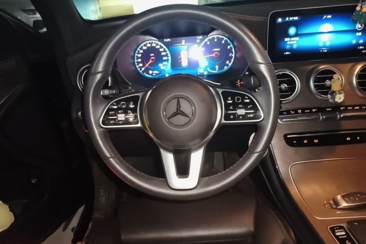 Used Mercedes-Benz GLC 2020 GLC 260 L 4MATIC Luxury Model Steering Wheel