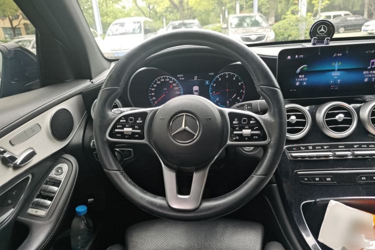 Used Mercedes-Benz GLC 2020 Facelifted GLC 260 L 4MATIC Dynamic Edition Steering Wheel