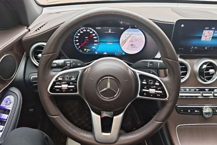 Used Mercedes-Benz GLC 2020 Facelift GLC 300 L 4MATIC Dynamic Edition Steering Wheel