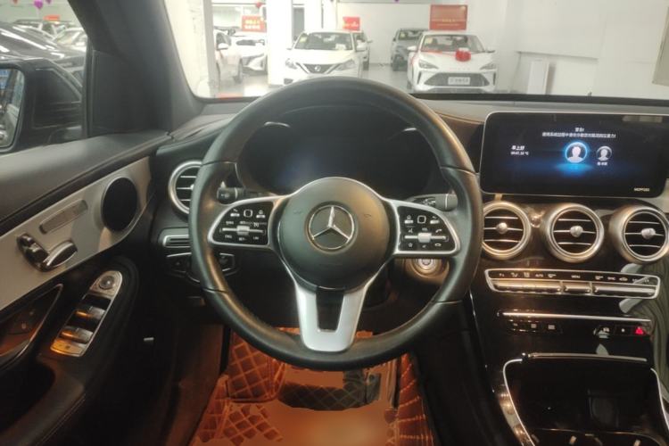 Used Mercedes-Benz GLC 2020 Facelifted GLC 260 L 4MATIC Dynamic Edition Steering Wheel