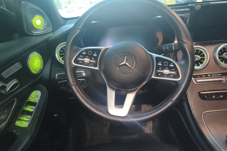 Used Mercedes-Benz GLC 2020 Facelift GLC 260 L 4MATIC Luxury Edition Steering Wheel