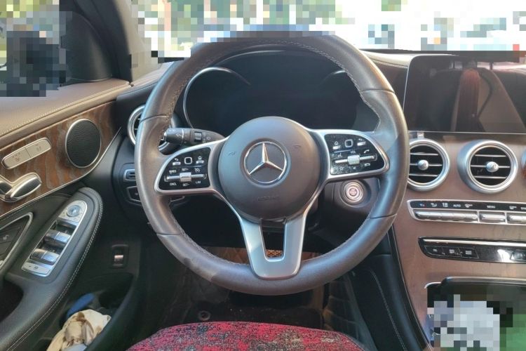 Used Mercedes-Benz GLC 2020 GLC 260 L 4MATIC Luxury Model Steering Wheel