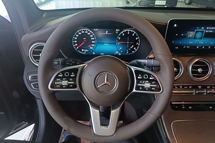 Used Mercedes-Benz GLC 2020 Facelift GLC 300 L 4MATIC Dynamic Edition Steering Wheel