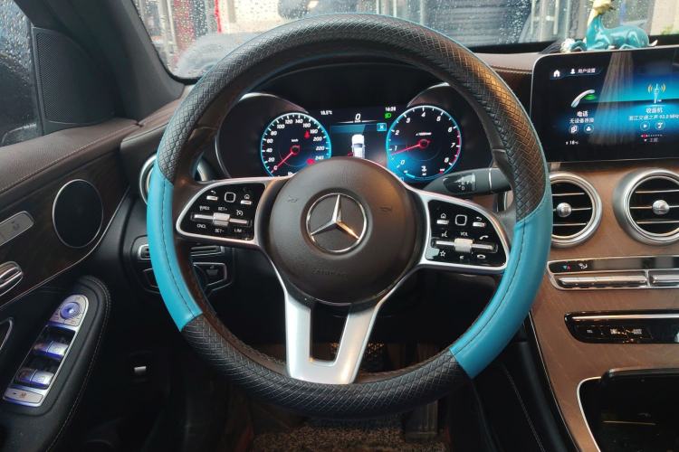 Used Mercedes-Benz GLC 2020 Facelift GLC 300 L 4MATIC Dynamic Edition Steering Wheel