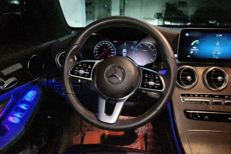Used Mercedes-Benz GLC 2020 Facelift GLC 260 L 4MATIC Luxury Edition Steering Wheel