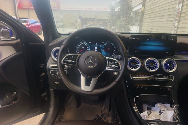 Used Mercedes-Benz GLC 2020 Facelifted GLC 260 L 4MATIC Dynamic Edition Steering Wheel