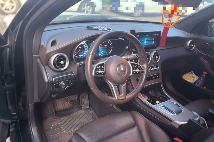 Used Mercedes-Benz GLC 2020 Facelift GLC 300 L 4MATIC Dynamic Edition Steering Wheel