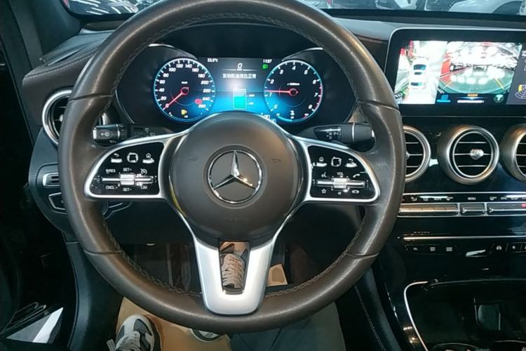 Used Mercedes-Benz GLC 2020 Facelifted GLC 260 L 4MATIC Dynamic Edition Steering Wheel