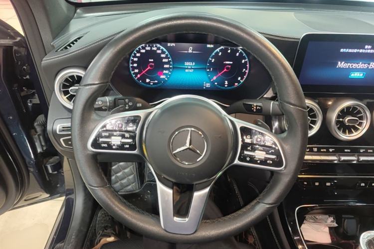 Used Mercedes-Benz GLC 2020 Facelifted GLC 260 L 4MATIC Dynamic Edition Steering Wheel