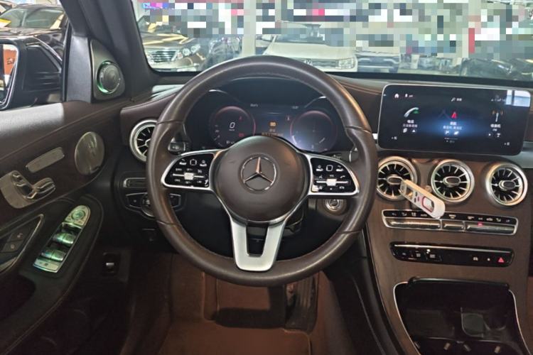 Used Mercedes-Benz GLC 2020 Facelift GLC 300 L 4MATIC Dynamic Edition Steering Wheel