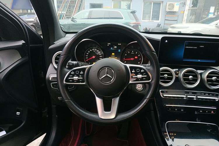 Used Mercedes-Benz GLC 2020 GLC 260 L 4MATIC Dynamic Model Steering Wheel