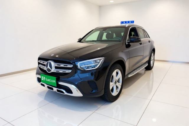 Ojetý Mercedes-Benz GLC 2020 Facelifted GLC 260 L 4MATIC Dynamic Edition