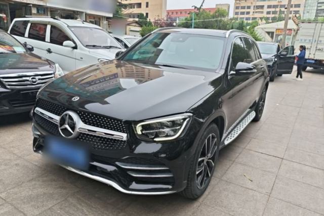 Ojetý Mercedes-Benz GLC 2020 Facelift GLC 300 L 4MATIC Dynamic Edition