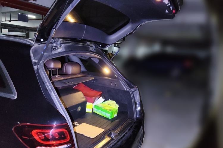 Used Mercedes-Benz GLC 2020 Facelift GLC 300 L 4MATIC Dynamic Edition Trunk