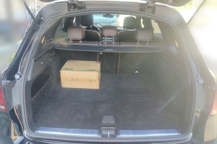 Used Mercedes-Benz GLC 2020 Facelifted GLC 260 L 4MATIC Dynamic Edition Trunk