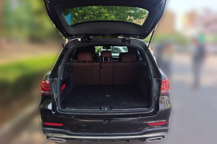 Used Mercedes-Benz GLC 2020 Facelift GLC 300 L 4MATIC Dynamic Edition Trunk