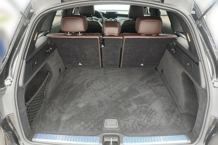 Used Mercedes-Benz GLC 2020 Facelift GLC 300 L 4MATIC Dynamic Edition Trunk