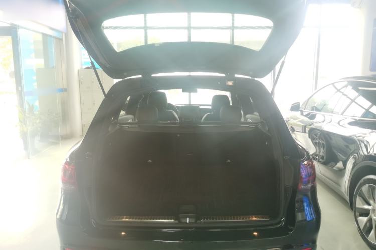 Used Mercedes-Benz GLC 2020 Facelifted GLC 260 L 4MATIC Dynamic Edition Trunk