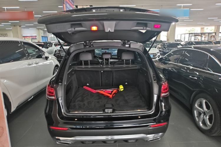 Used Mercedes-Benz GLC 2020 Facelifted GLC 260 L 4MATIC Dynamic Edition Trunk