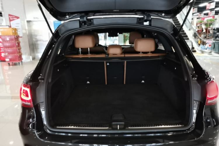 Used Mercedes-Benz GLC 2020 GLC 300 L 4MATIC Dynamic Edition Trunk