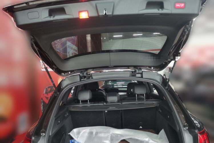 Used Mercedes-Benz GLC 2020 GLC 260 L 4MATIC Dynamic Model Trunk