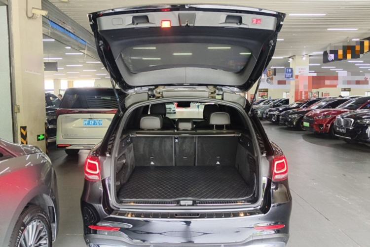 Used Mercedes-Benz GLC 2020 Facelift GLC 300 L 4MATIC Dynamic Edition Trunk