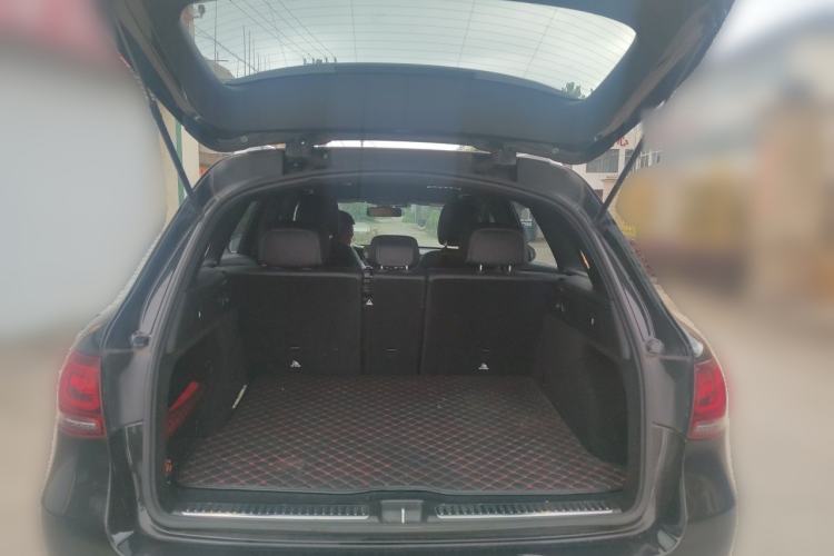 Used Mercedes-Benz GLC 2020 GLC 260 L 4MATIC Luxury Model Trunk
