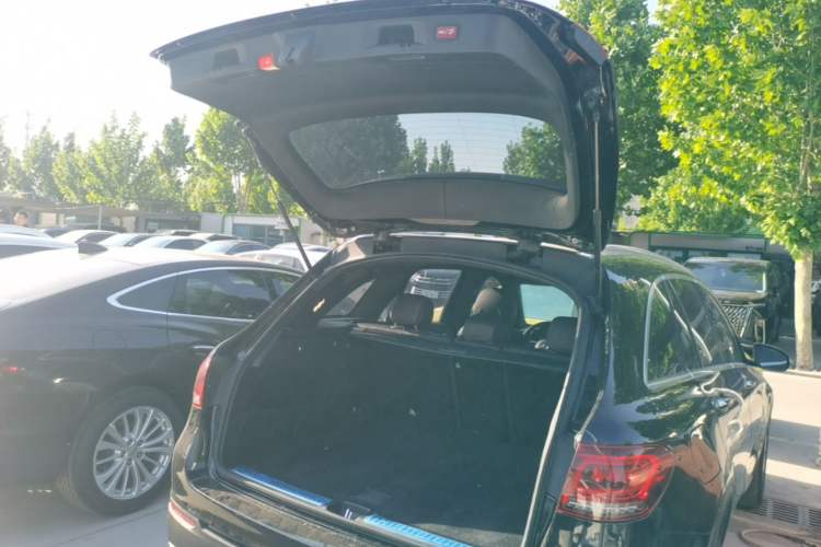 Used Mercedes-Benz GLC 2020 GLC 260 L 4MATIC Dynamic Model Trunk