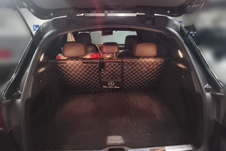 Used Mercedes-Benz GLC 2020 Facelift GLC 300 L 4MATIC Dynamic Edition Trunk