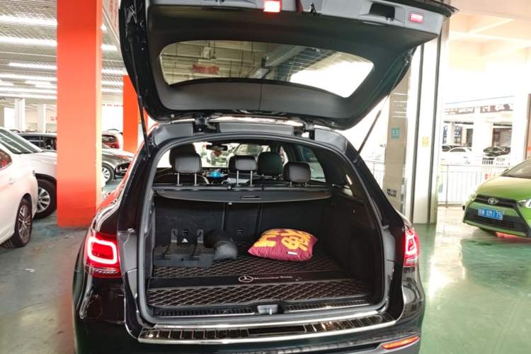 Used Mercedes-Benz GLC 2020 Facelifted GLC 260 L 4MATIC Dynamic Edition Trunk