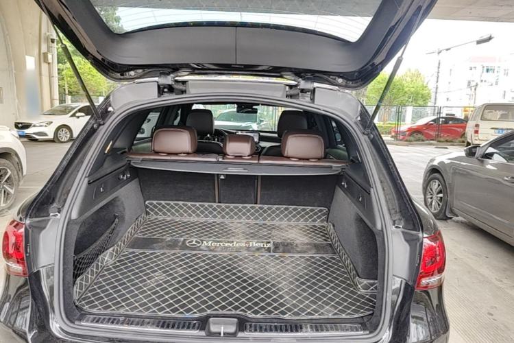 Used Mercedes-Benz GLC 2020 Facelifted GLC 260 L 4MATIC Dynamic Edition Trunk