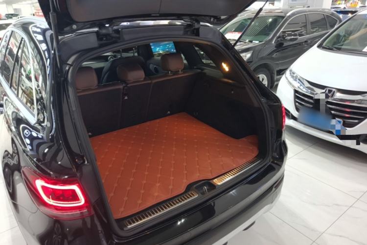 Used Mercedes-Benz GLC 2020 Facelifted GLC 260 L 4MATIC Dynamic Edition Trunk