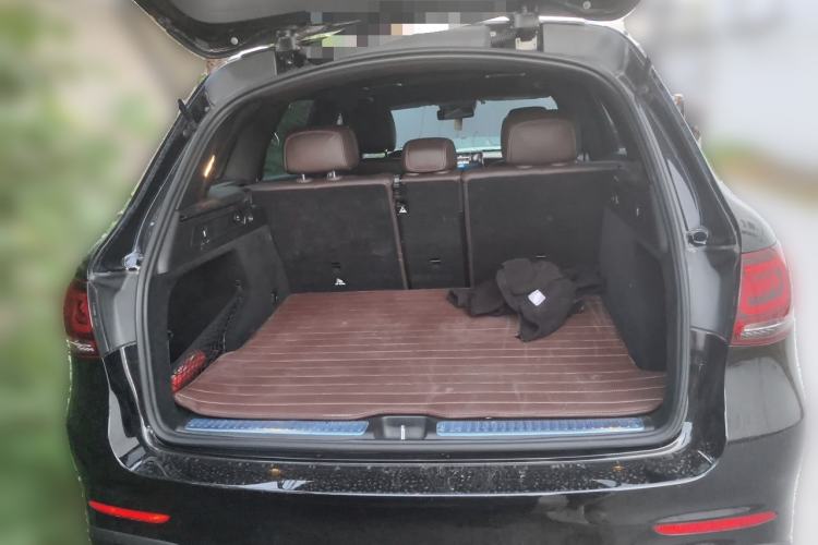 Used Mercedes-Benz GLC 2020 Facelift GLC 300 L 4MATIC Dynamic Edition Trunk