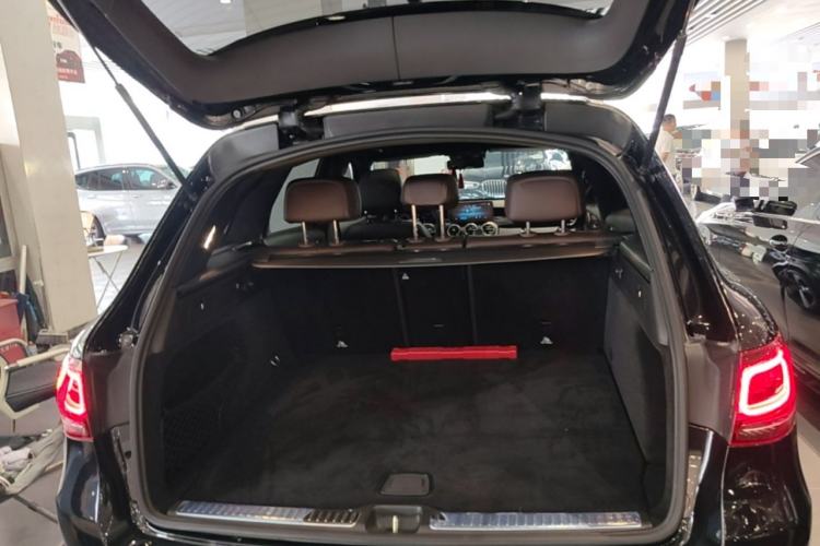 Used Mercedes-Benz GLC 2020 GLC 300 L 4MATIC Luxury Model Trunk