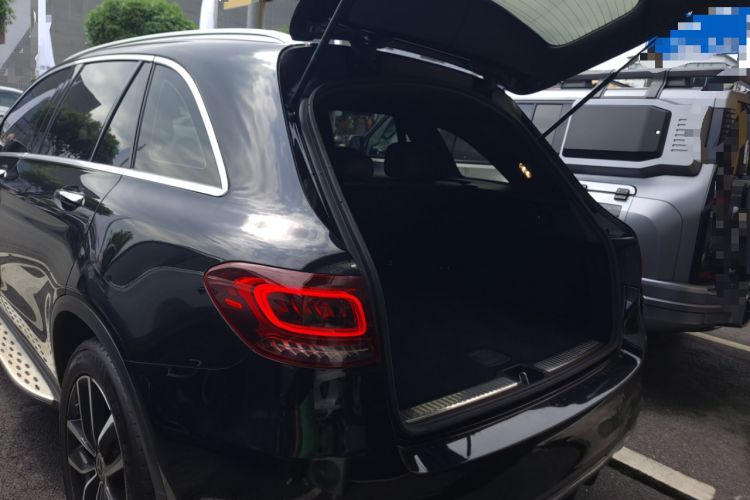 Used Mercedes-Benz GLC 2020 Facelift GLC 260 L 4MATIC Luxury Edition Trunk