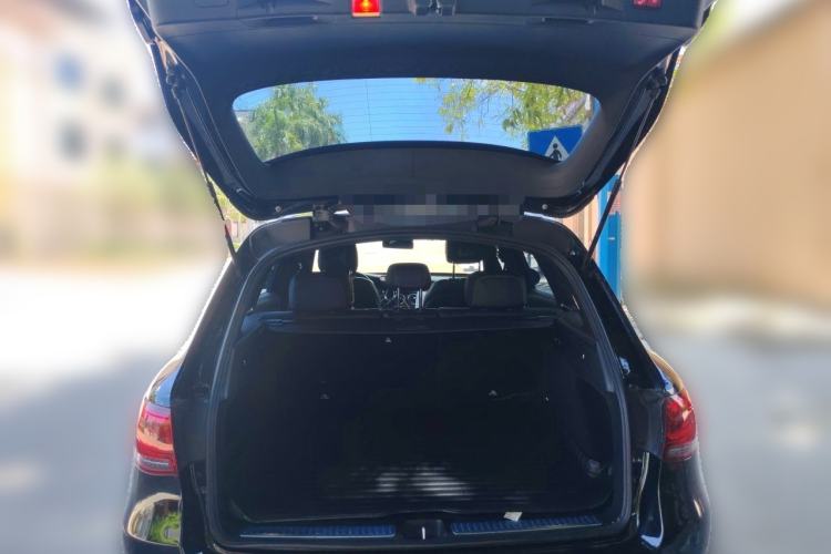 Used Mercedes-Benz GLC 2020 Facelift GLC 300 L 4MATIC Dynamic Edition Trunk