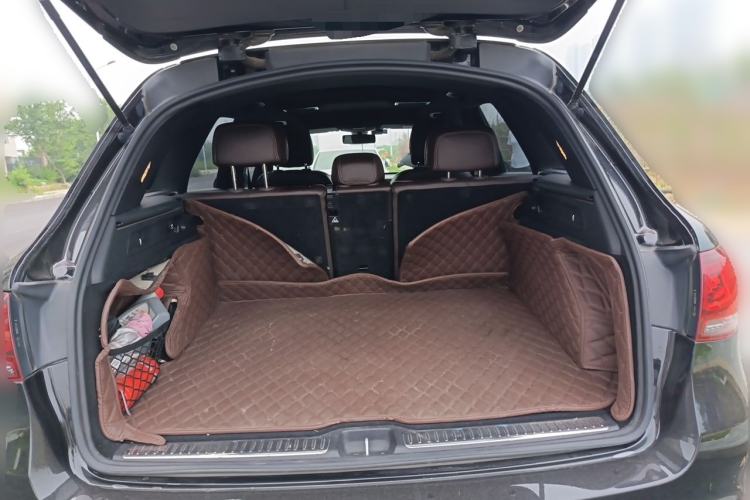 Used Mercedes-Benz GLC 2020 GLC 260 L 4MATIC Luxury Model Trunk