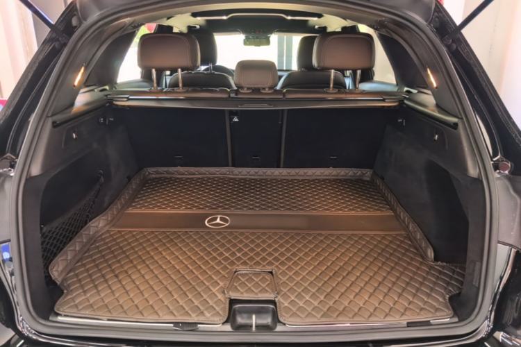 Used Mercedes-Benz GLC 2020 Facelift GLC 300 L 4MATIC Dynamic Edition Trunk