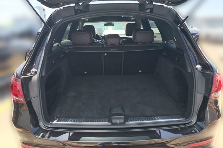 Used Mercedes-Benz GLC 2020 GLC 260 L 4MATIC Dynamic Model Trunk