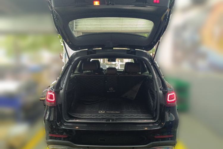 Used Mercedes-Benz GLC 2020 GLC 300 L 4MATIC Dynamic Edition Trunk