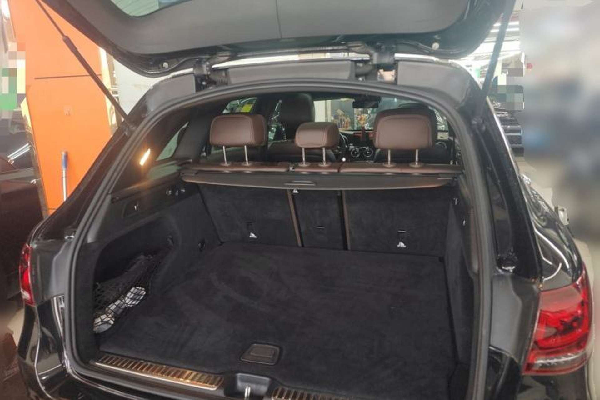Used Mercedes-Benz GLC 2020 Facelift GLC 300 L 4MATIC Dynamic Edition Trunk